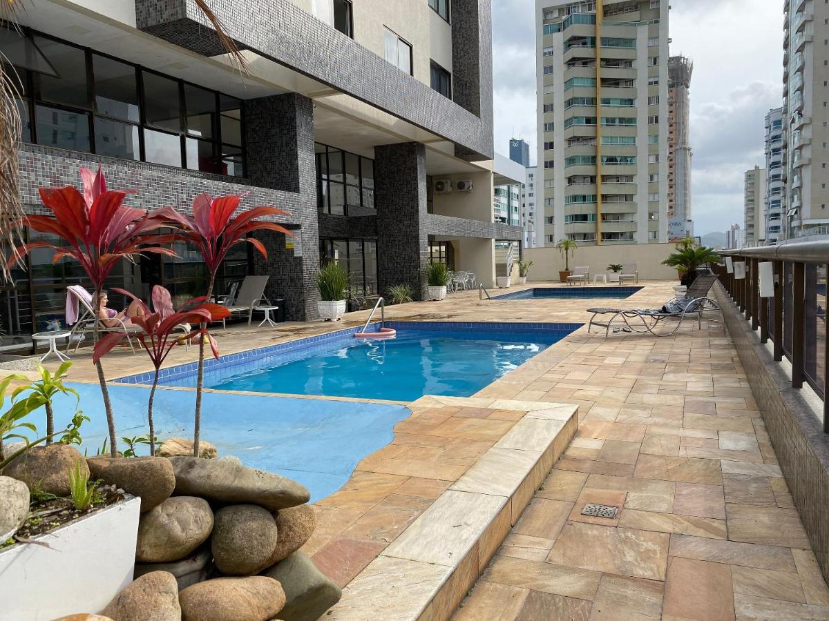 Cs135 - Piscina, Linda Vista, Climatizado, Garagem Apartment บัลเนอาริโอ กังโบริว ภายนอก รูปภาพ